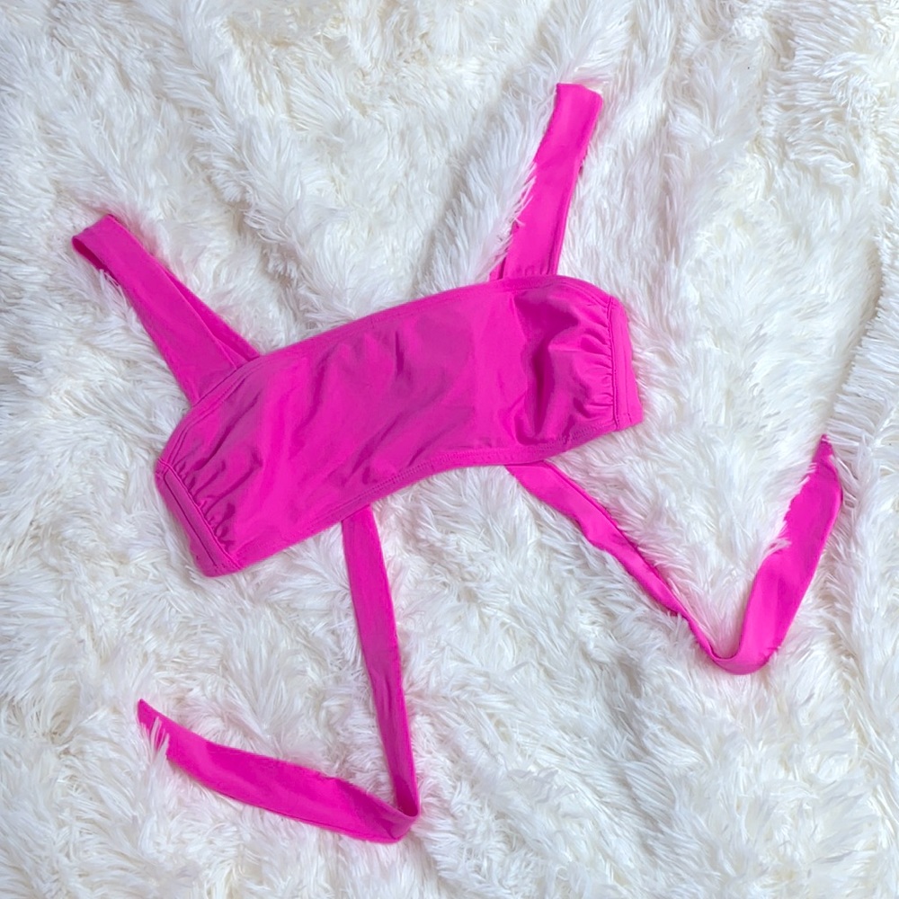 Xhilaration Fuchsia Pink Bikini Swim Top Size Medium